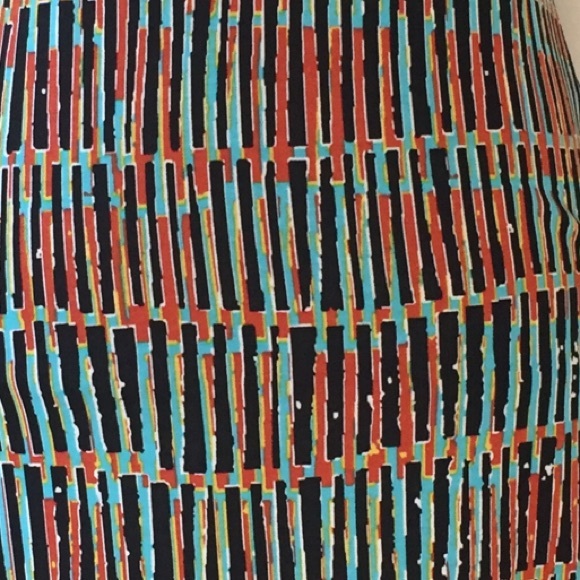 XS LuLaRoe Julia dress - Picture 2 of 3